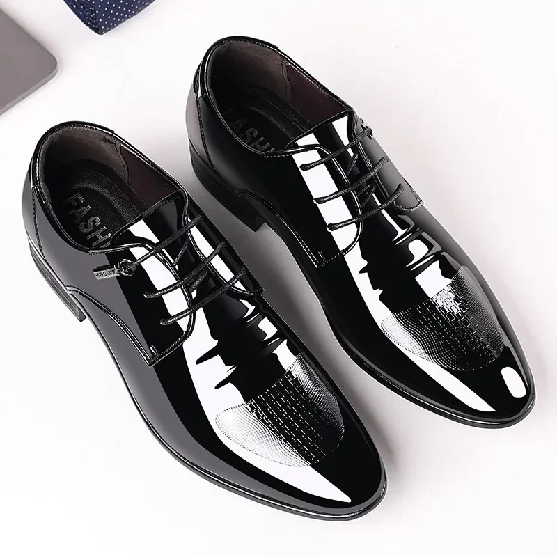 Men Business Patent Leather Shoes Autumn Men New Pointed Toe Leather Shoes Low Top Formal Large Size Leather Shoes