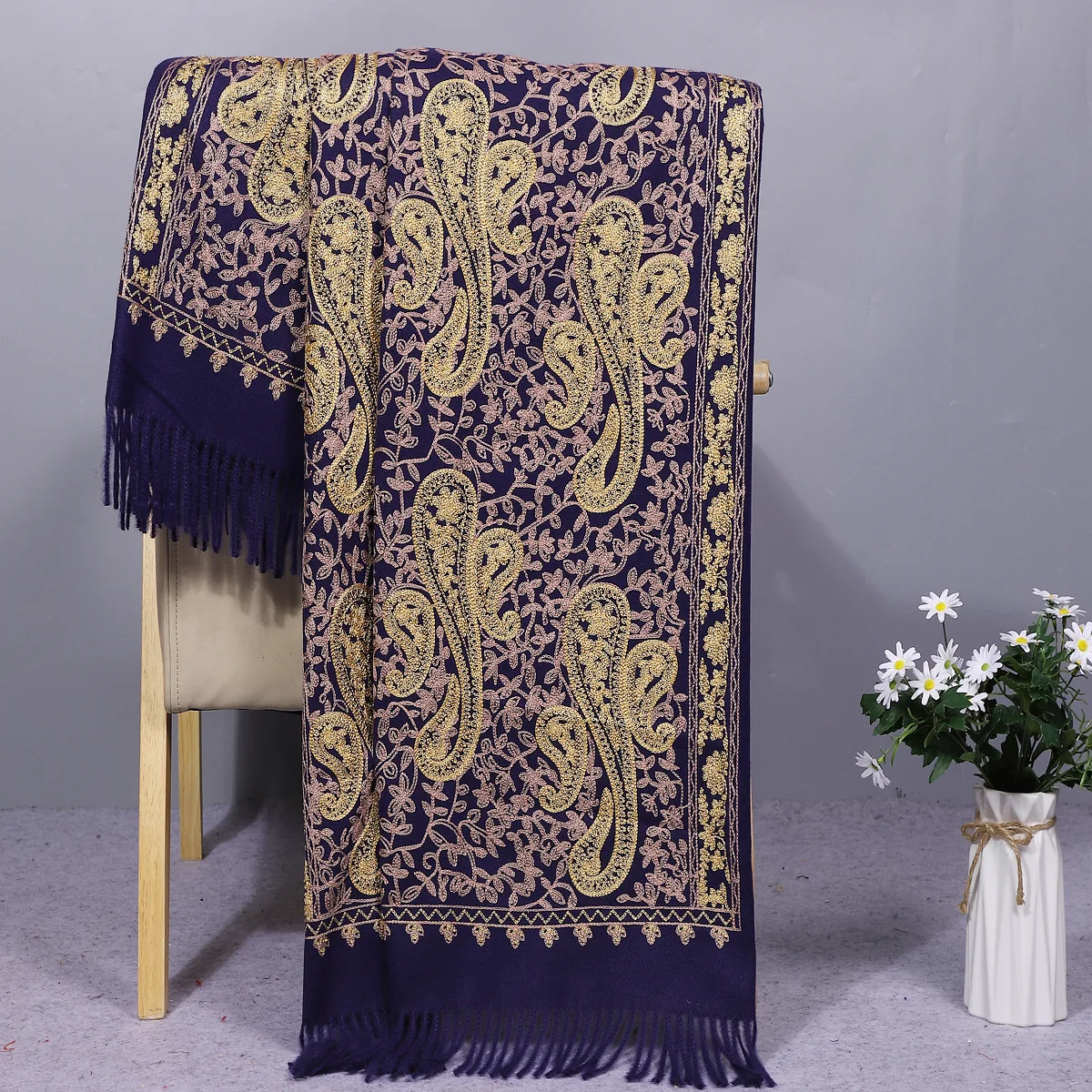 Nepal Ethic Style Bufanda Pashmina Cashmere Blend Scarves Women Flower Print Capes Classical Tassel Echarpes Blanket Femme