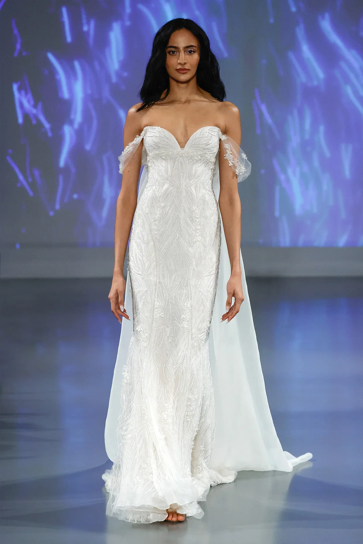 

Customized 2026 New Elegant And Minimalist Mermaid White Decal Wedding Dress V-Neck Backless Sexy Slim Fit Dance Bridal Dresses
