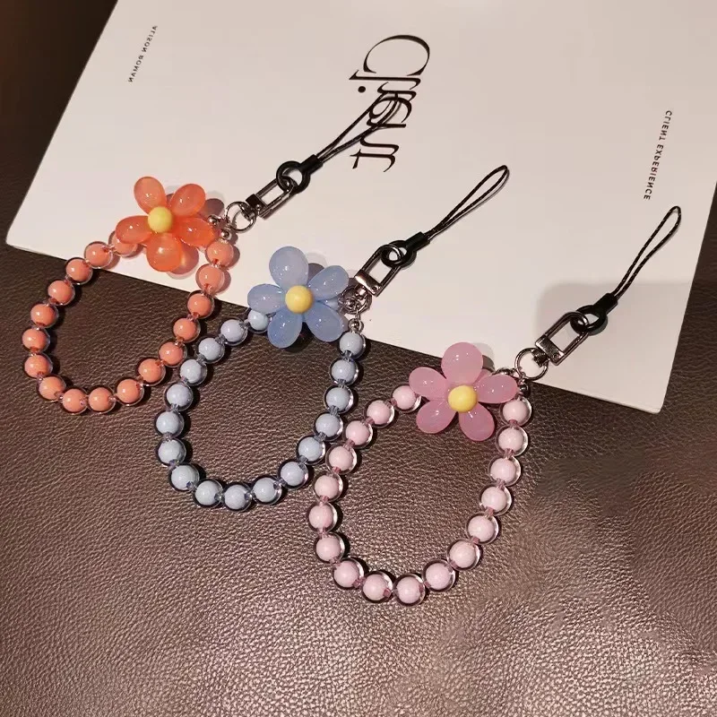 Ins Macaron Colorful Mobile Phone Straps Flower Beaded Pendant Keychain Creative Phone Chain for Iphone 11 12 13 14 15 Pro Max