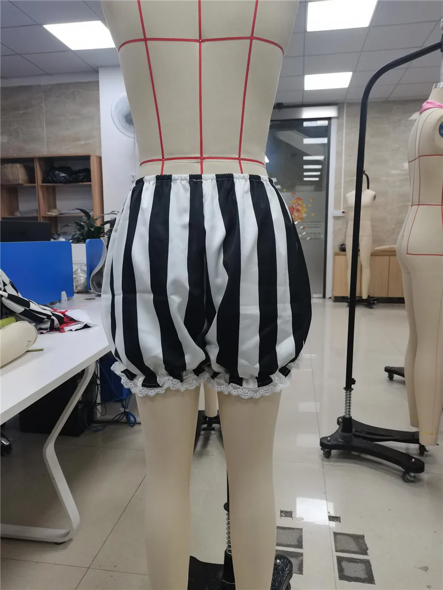 Damskie Szorty w Paski z Falbankami, Niska Elastyczna Talia, Koronkowe Wykończenie, Mini Bloomersy, Codzienne Letnie Szorty do Spania, Szorty do Noszenia na Ulicę