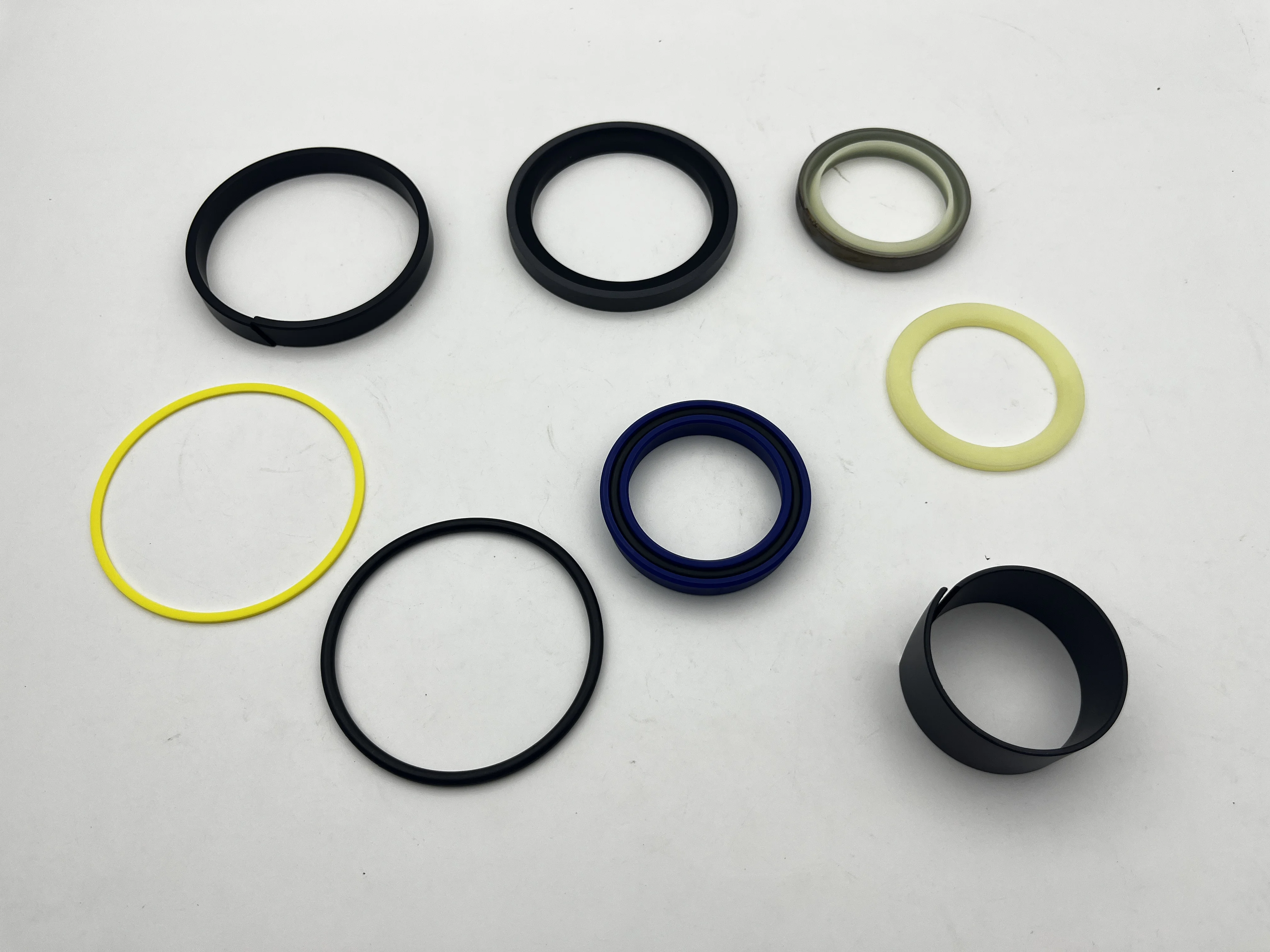 Hot Sell Tilt Cylinder Seal Kit 86982377 Engineering Machinery Loader Parts 86982377 for CASE LV80 U80 U80B U80C