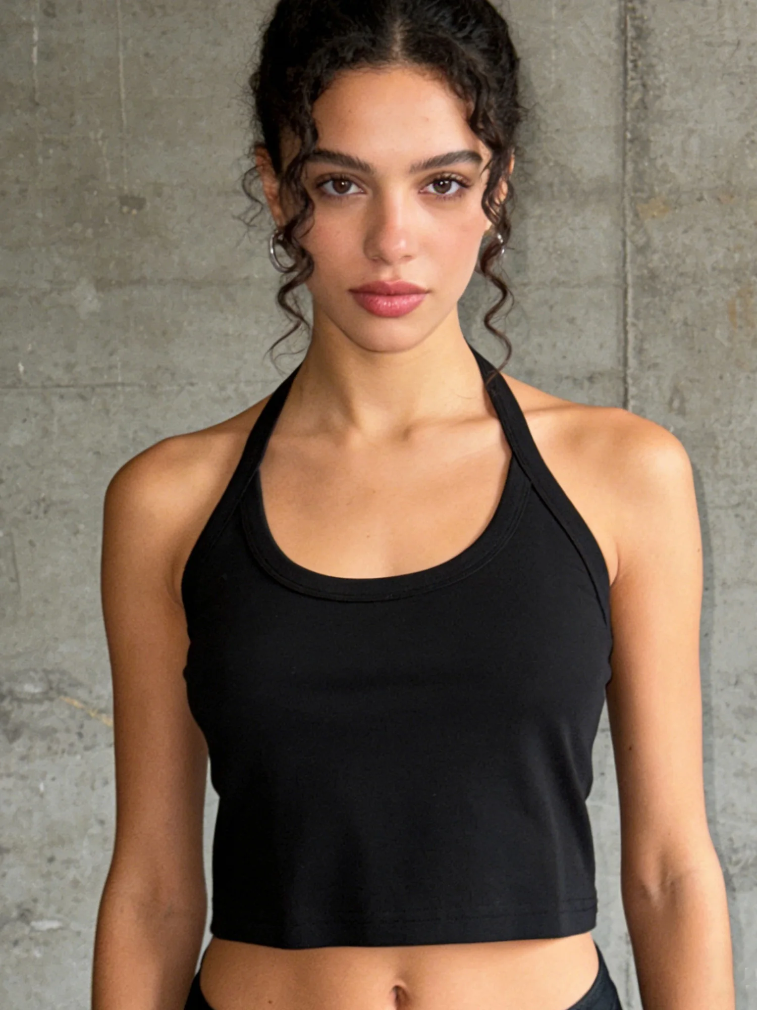 Sleek Backless Sling Vest, U Shaped Neck Halter Camisole for Layering With Shirts & Thin Outerwear