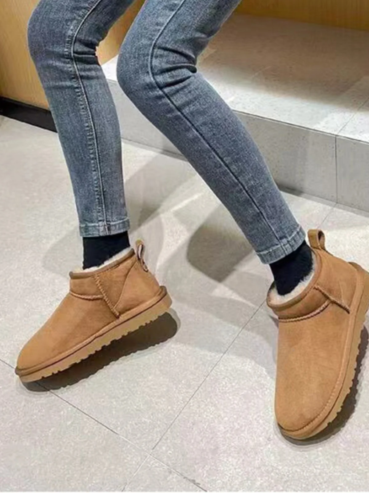 

Women's ort Fur Lined Snow Boots 2025 Winter Faion eepskin Leather And Fur Inteated Comfortable Cotton oes