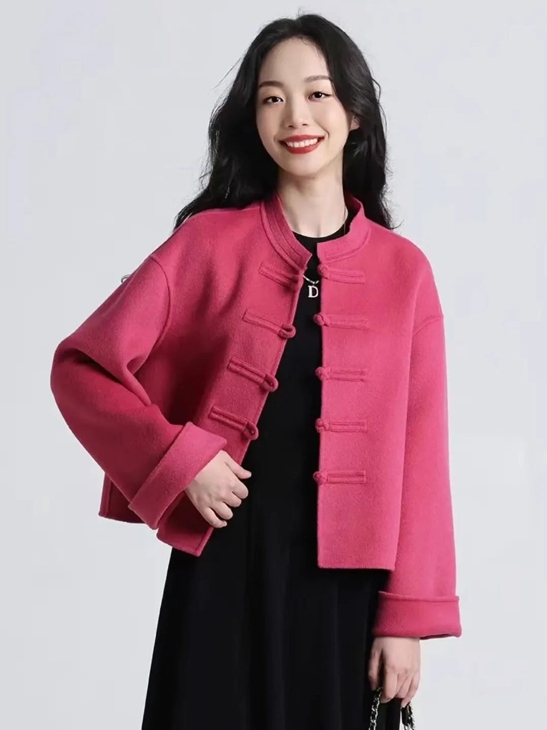 

New Chinese Sle ort Thiened Woolen Coat Women's Button Stand Collar eep Wool Outerwear Mommy Winter Faion Jaet