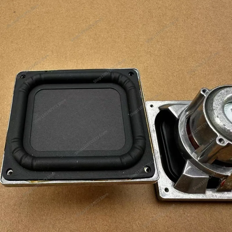 For the original high-end flat-panel full-range speaker, the sound is very clean, clear and natural, and aluminum alloy