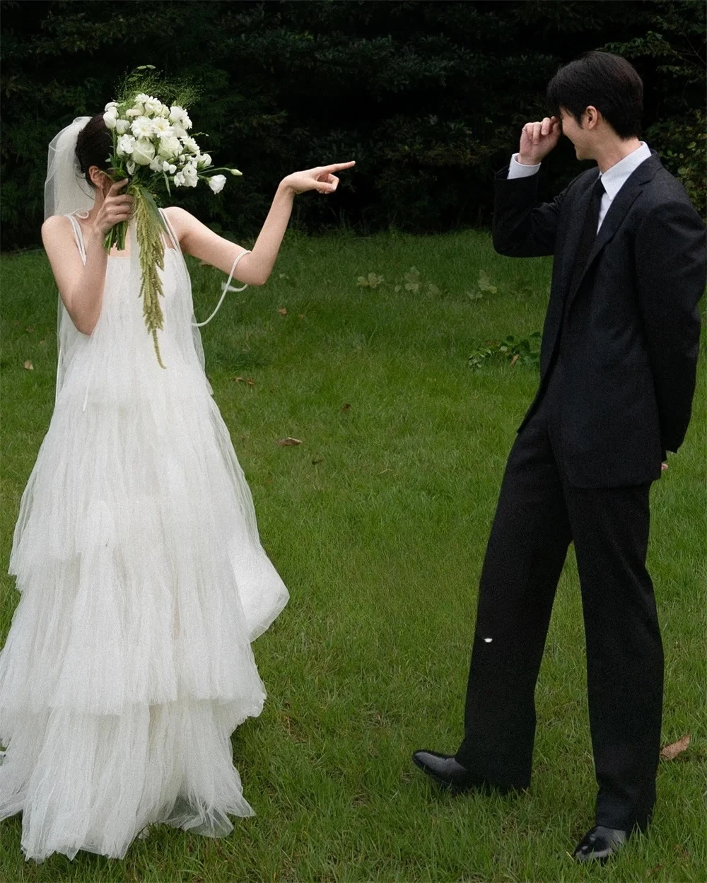 New A Line Wedding Dress Korea Photoshoot Customized Layered Tulle Bridal Gown Spaghetti Strap Pure Ivory Sleeveless