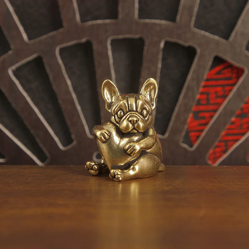 1 piece of pug hugging love statue brass ornaments fun and trendy puppy tea pet living room decorations