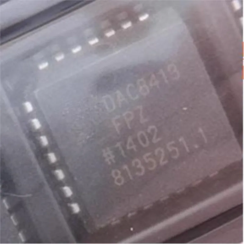 DAC8413FPZ DAC8413 plcc28 2pcs