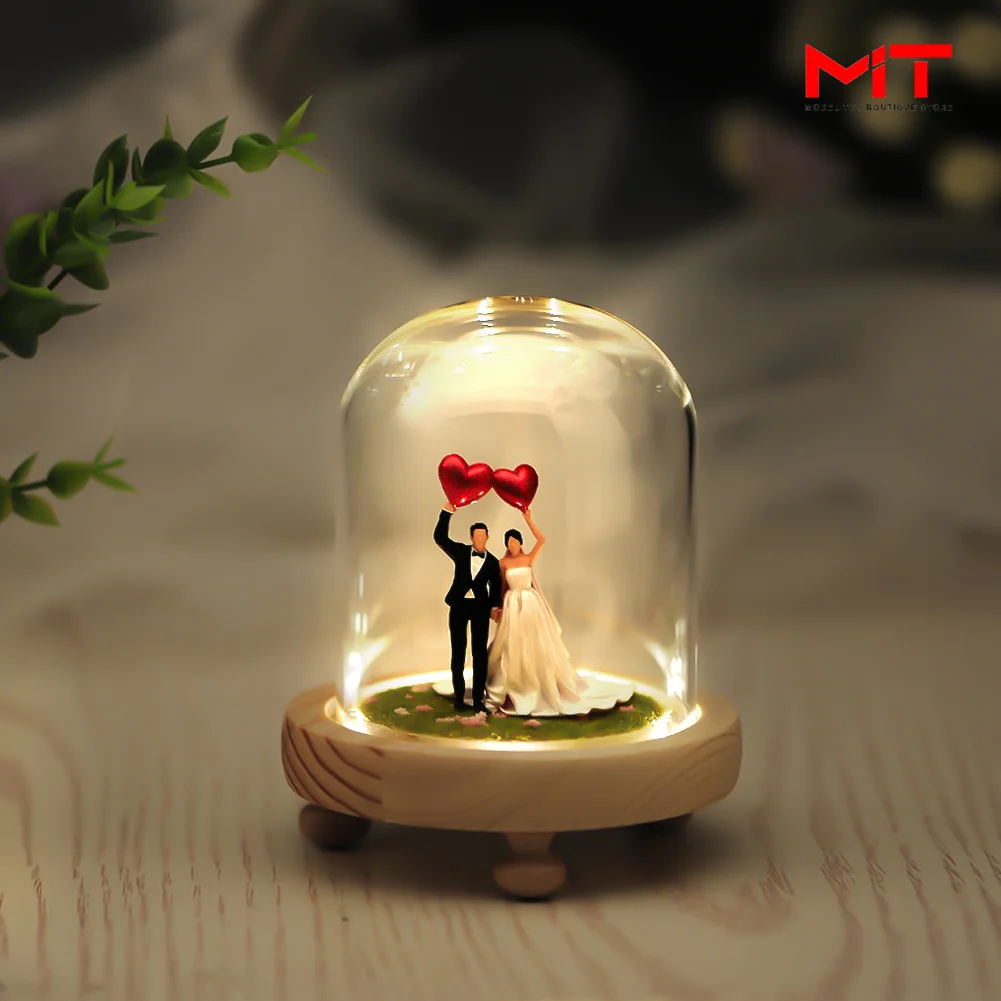 

ANT Miniature Handmade 1/43 Couple Wedding Diorama Figure Model Glass Covered Home Decoration DIY Creative Photography
