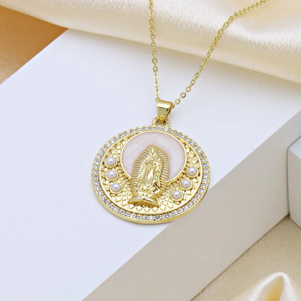 5 pcs/Lot Gold Plated Brass Round Medal Necklace Our Lady of Guadalupe Pearl CZ Shell Virgin Mary Pendant Religious Jewelry
