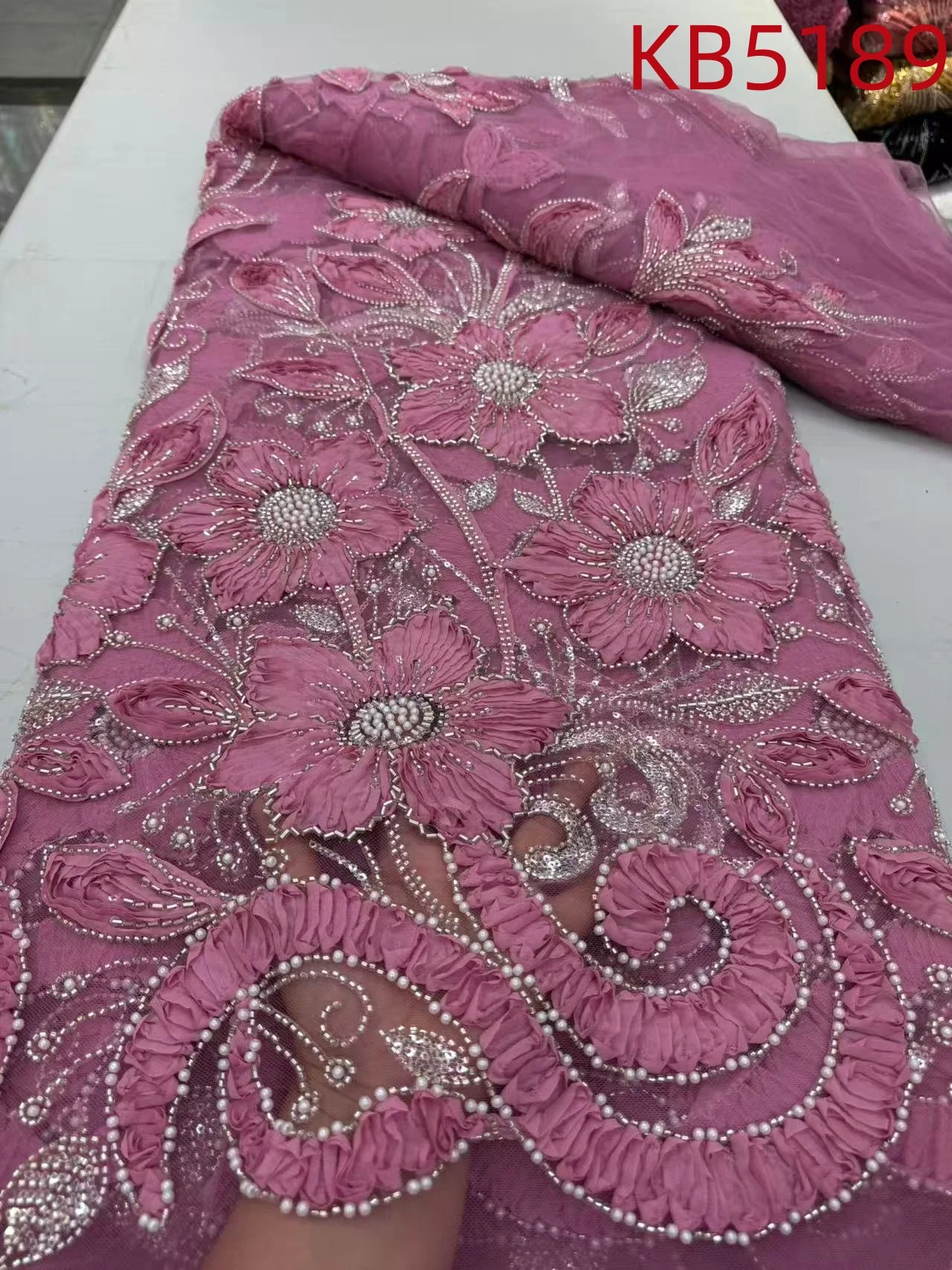 قماش دانتيل أفريقي 5 ياردات جودة عالية 2025 فساتين ترتر قماش مطرز شبكة فرنسية مع تسلسل للخياطة KB5189