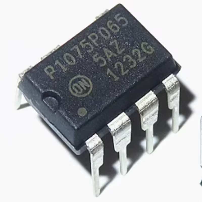 10PCS-50PCS NCP1075P065G DIP7 Silk Screen P1075P065 AC-DC Controllers & Regulators Power Management Chips