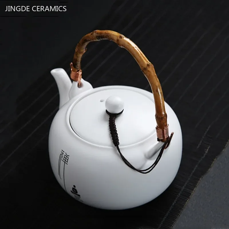 680ml Large Capacity Ceramic Teapot Zen Beam Pot Home Beauty Tea Set White Porcelain Tea Infuser Traditional Tea Accessories