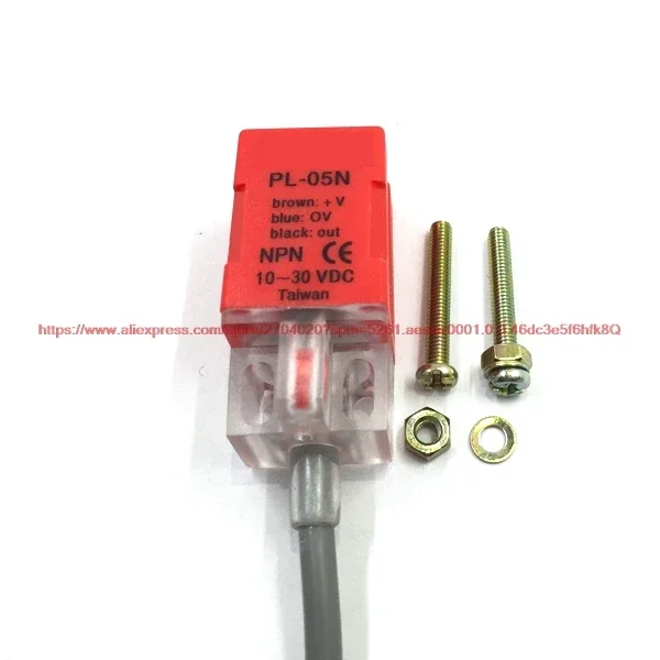 High quality proximity switch PL-05N/P  DC three wire DC10-30V
