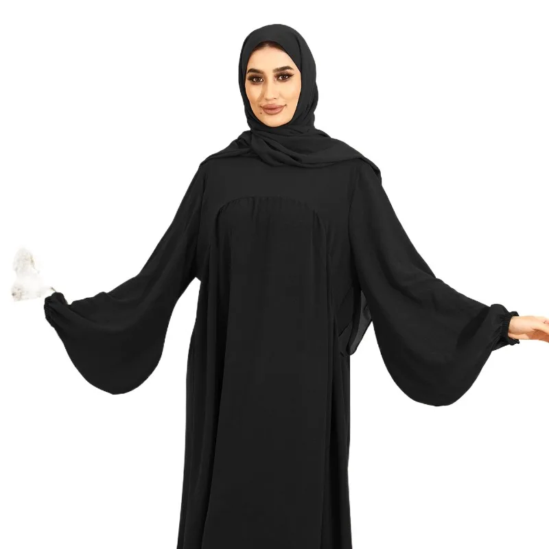 

New Fashion Pleated Women's Muslim Abaya Traditional Muslim Clothing
