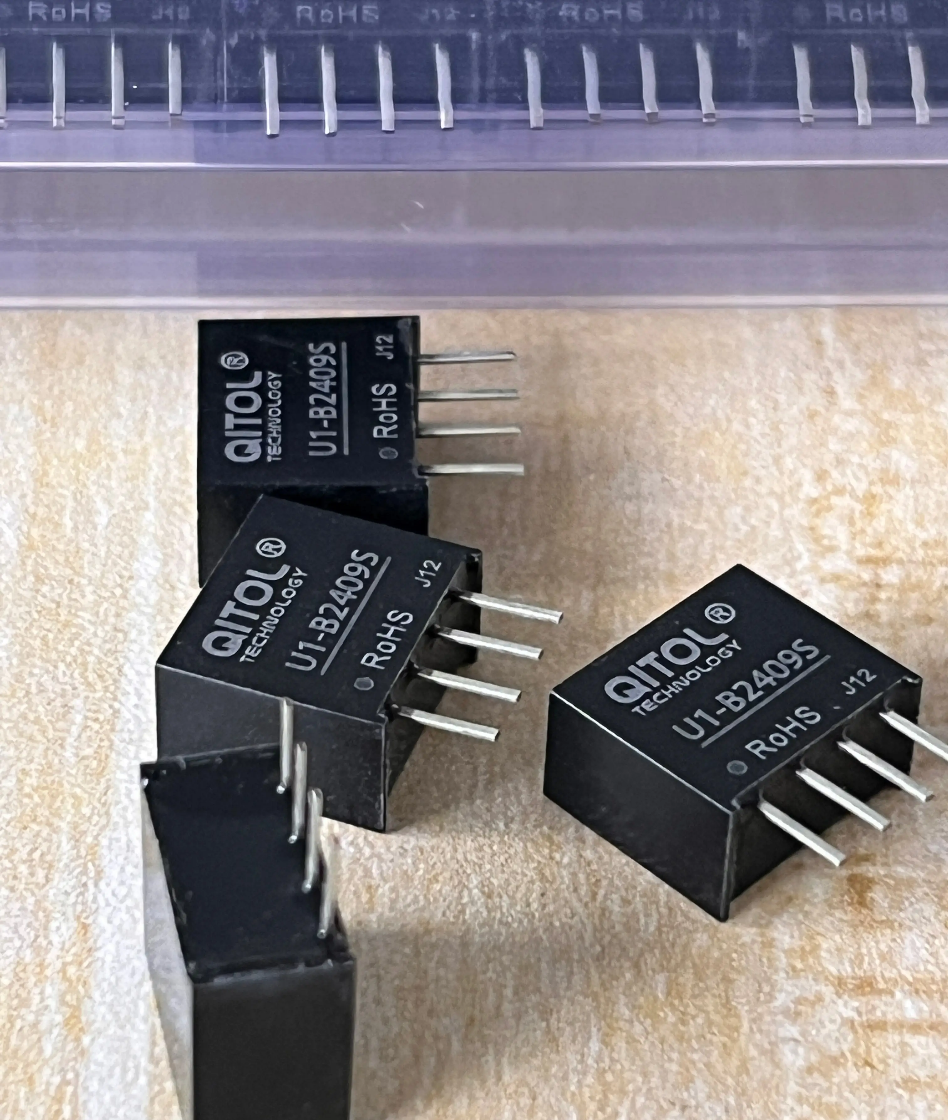 1W U1-B2409S-1WR3 M…