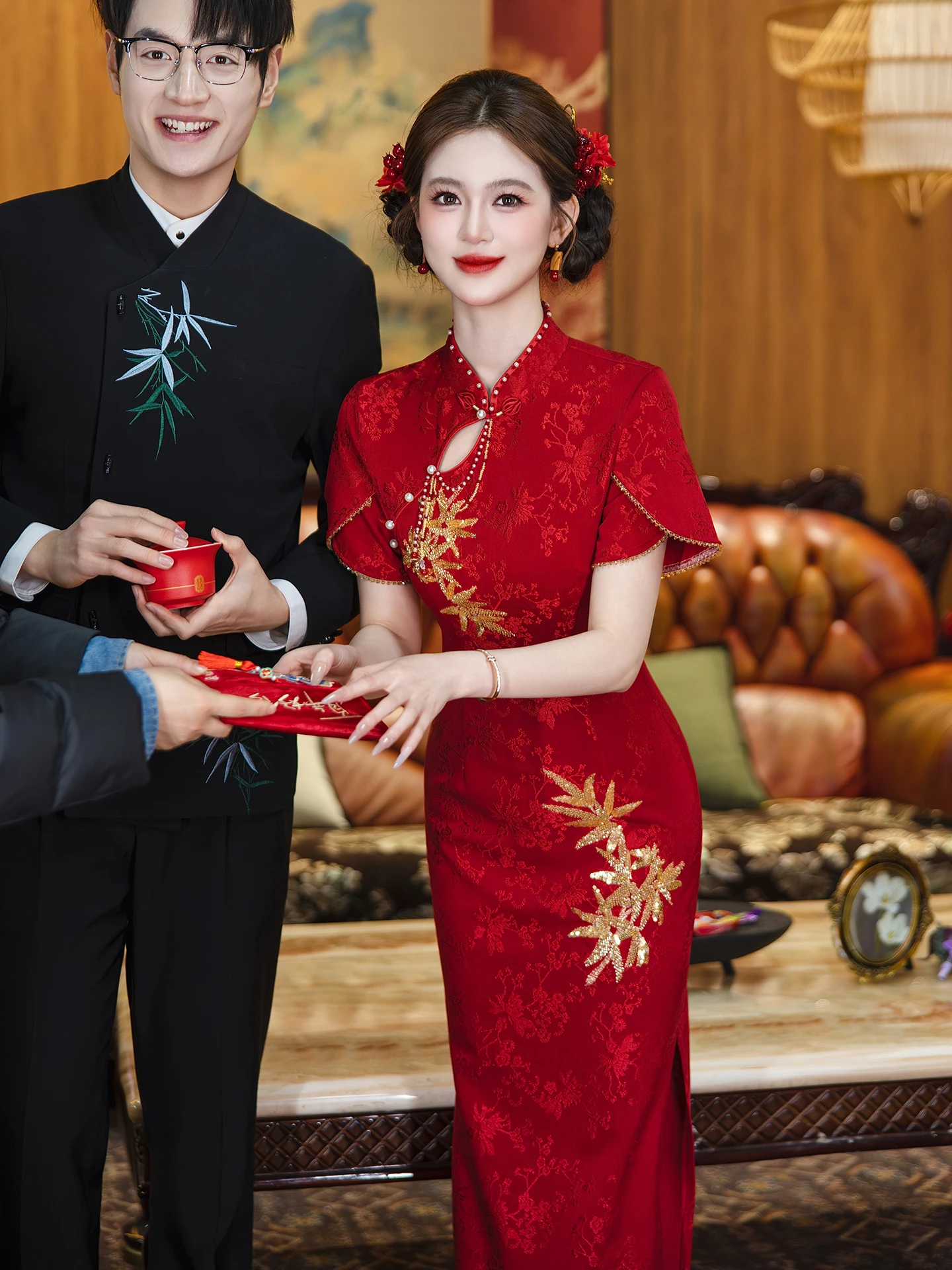 

Красное женское платье для помолвки и свадьбы в новом китайском стиле с высоким воротником и длинными рукавами, модное повседневное, из полиэстера.