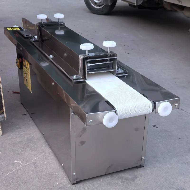 Hot Sale Automatic French Baguette Dough Moulder Bakery Equipment for Toast Baguette Pizza Dough Divider Grain Making Machines