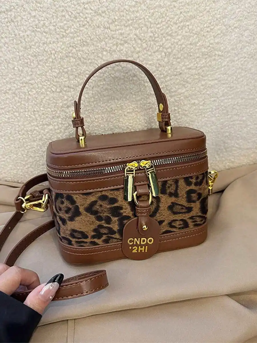 

Mini Square Leopard Print Handbag With Leather Tag Pendant Vintage Style Women Shoulder Crossbody Bag