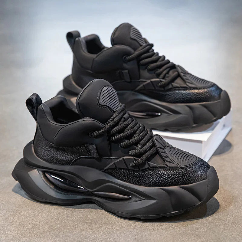 New Men's Fashion Trend Casual Shoes Mesh Breathable Comfortable Versatile Thick Soled Shoes Low Top Chunky sneakers 2025