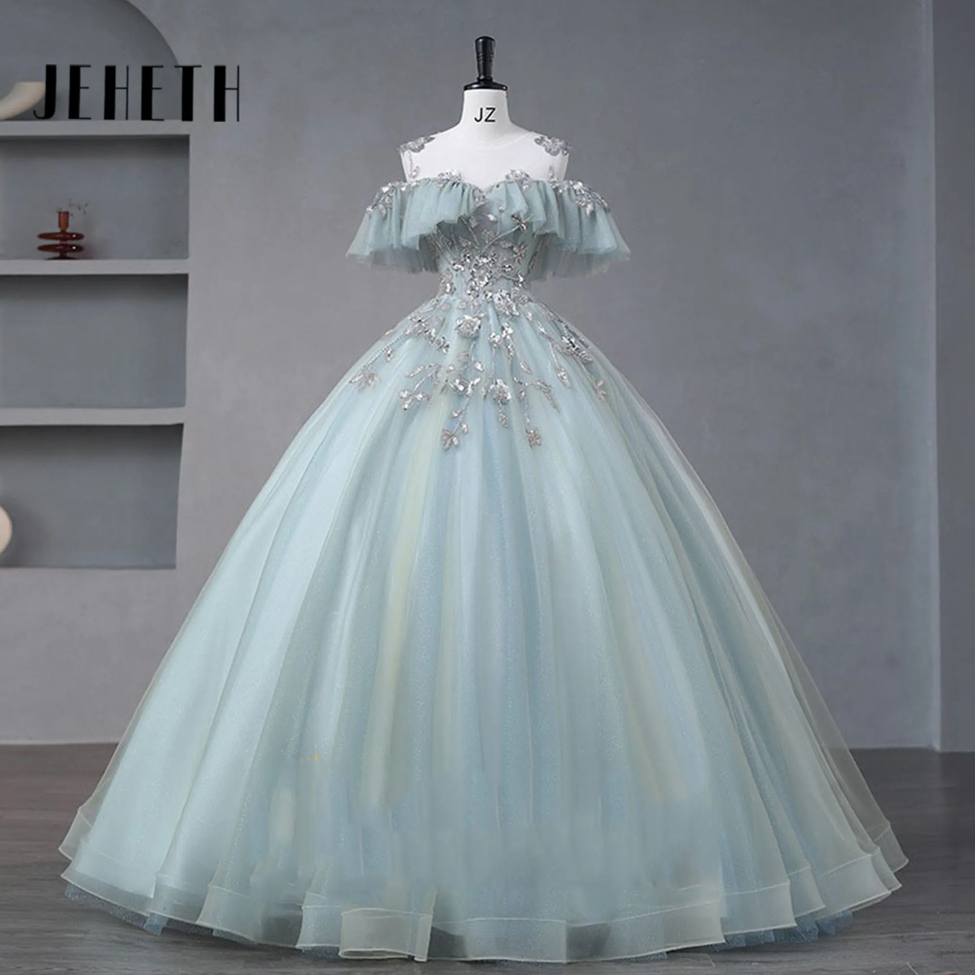 

Sparking Elegant Sequins Quinceanera Dress Beading Ruffles Sleeves Appliques Ball Gown Formal Occasion Long Vestidos De Noite