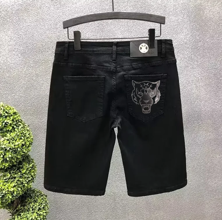 캐주얼 외출에 이상적인 반짝이는 라인스톤이 있는 멋진 남성 청바지 반바지