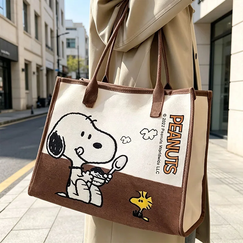 Snoopy Cute Shoulder Bag Large Capacity Backpack Commuter Portable Handheld Canvas Bag Gift for Friends