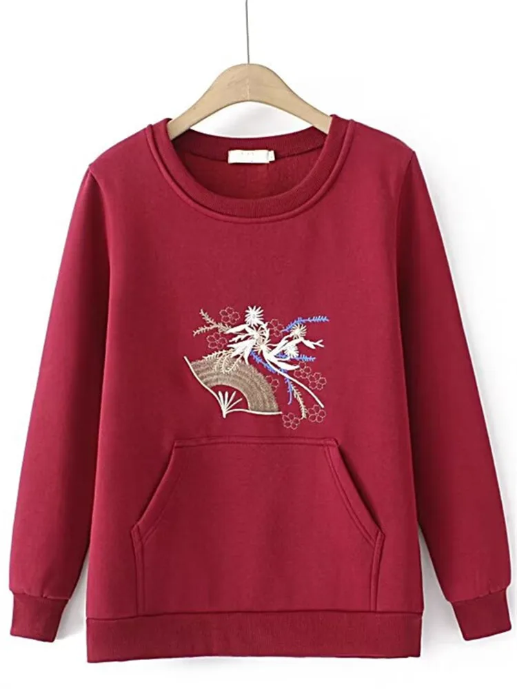 Plus Size Women's Clothing Autumn And Winter Long-Sleeved Round Neck Sweatshirt With Embroidery Plum ＆ Kangaroo Pocket On Front