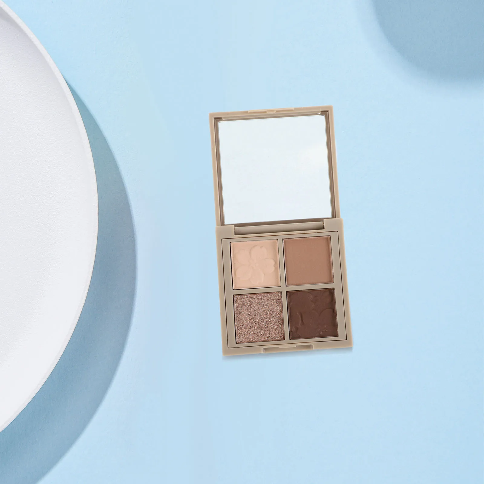 

Eyeshadow Palette Nude Gold Matte Neutral Brown Shimmer Waterproof Blendable Travel Size Makeup Eyeshadow Palette