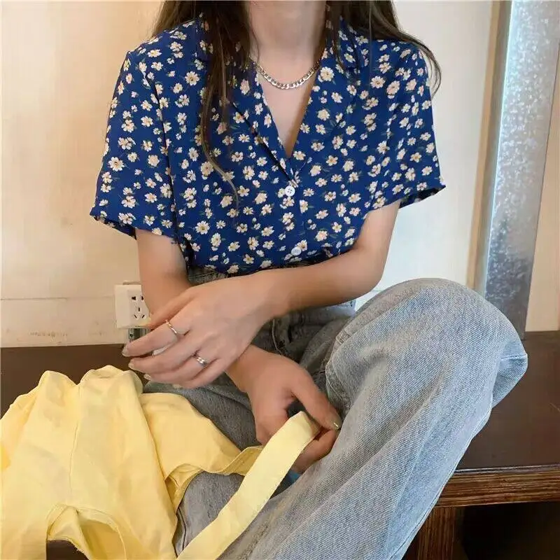 New Korean style temperament suit collar floral short-sleeved chiffon shirt