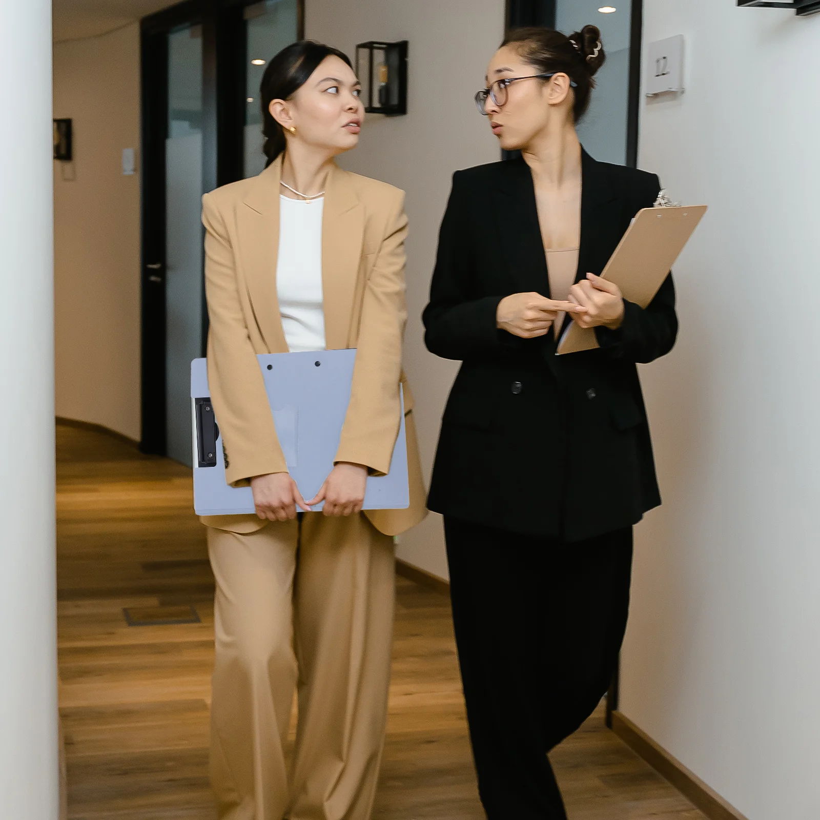 مجلد ملفات حافظة قابل للطي بمشبك مزدوج مقاس A4 للمكتب والمدرسة للاستخدام الطبي وحامل مستندات للتخزين والكتابة البلاستيكية المحمولة #4