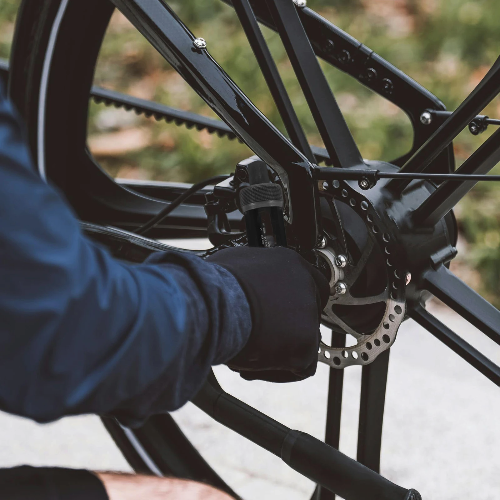 

Bicycle Center Shaft Bottom Bracket Accessories Thread Crankset Bearing for Mountain Bike Cycling Hollow Design Waterproof