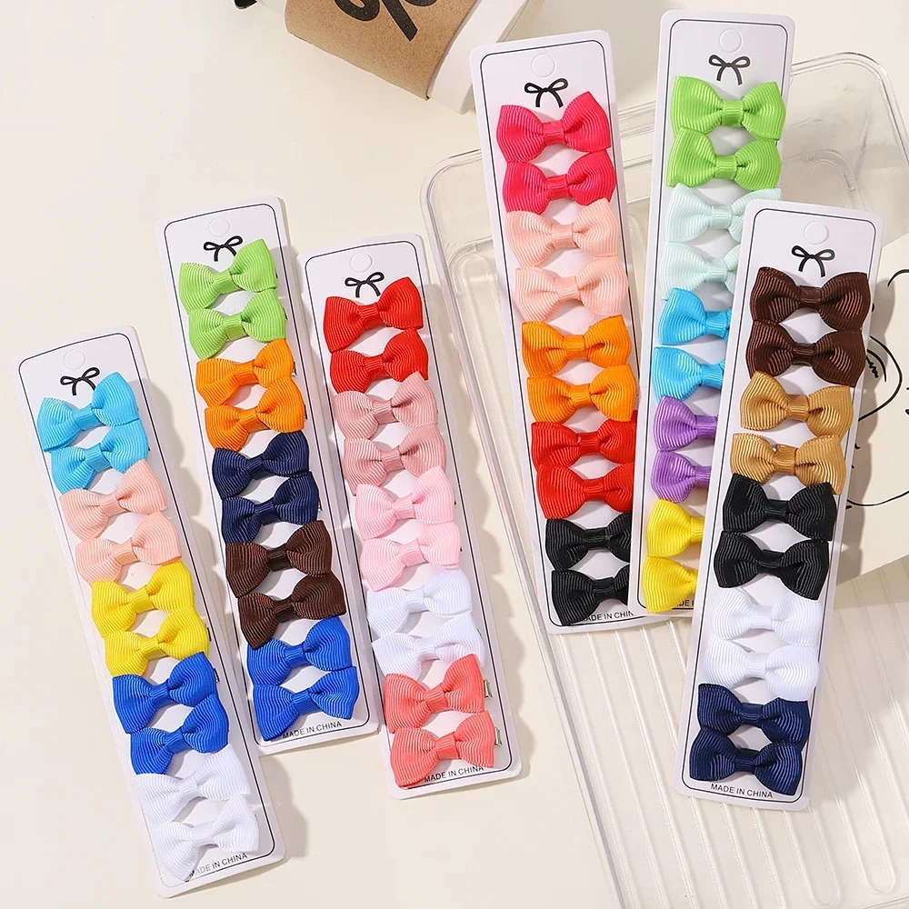 10 pezzi Boutique fatti a mano piccoli fiocchi per bambini Grosgrain 1.5 "fiocchi per capelli clip a coccodrillo per neonate Toddlers accessori per capelli regalo