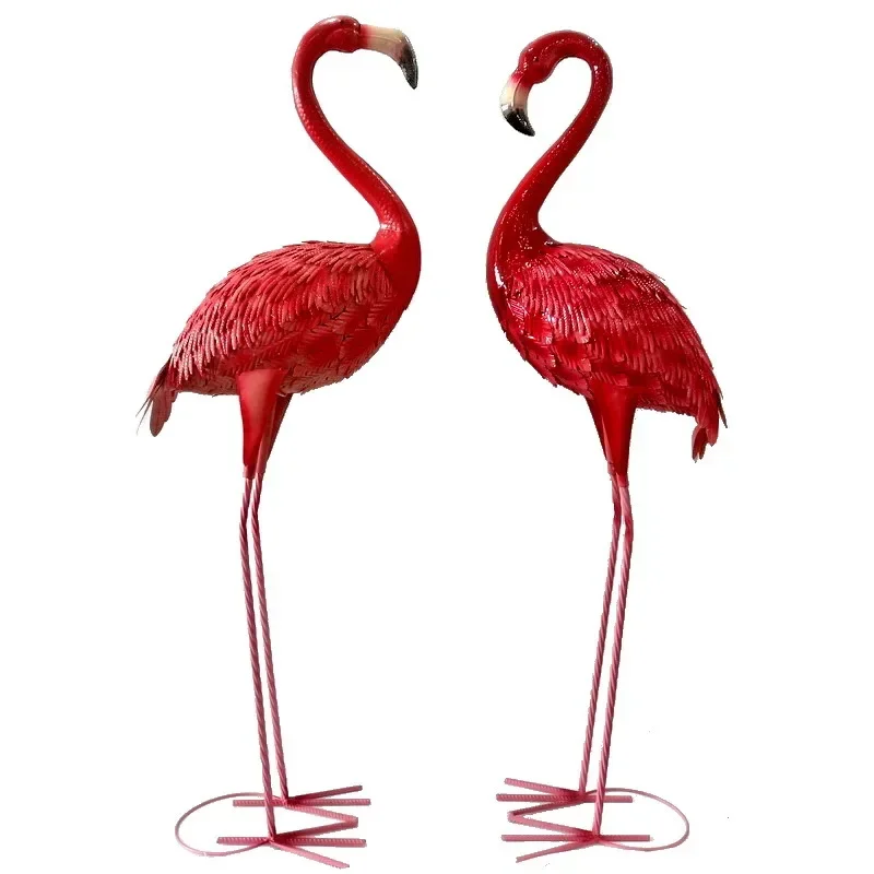 Outdoor courtyard decoration, villa landscaping, window shop display, wrought iron garden, animal ornaments, flamingos