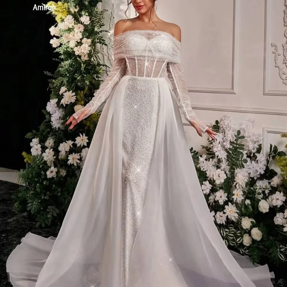 Amirah فستان حفلة موسيقية نسائي 2025 فساتين سهرة بيضاء لامعة زفاف مصنوعة حسب الطلب بكتف واحد وأكمام طويلة فستاين سهرة/فساتين الحفلات امرأة الحفلات