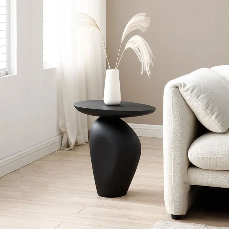 

Mini Round Patio Coffee Tables Japanese Designer Black Small Coffee Table Corner Hallway Muebles Para El Hogar Home Decorations