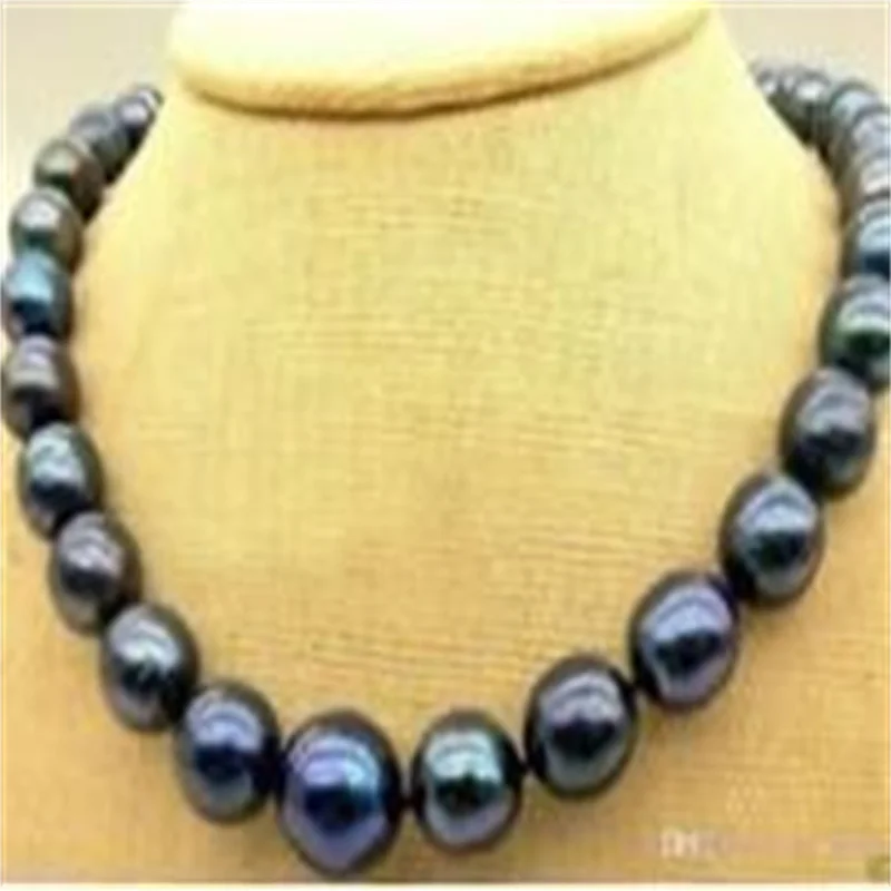 

Huge 11-12mm Black Natural freshwater Pearl Necklace 18"