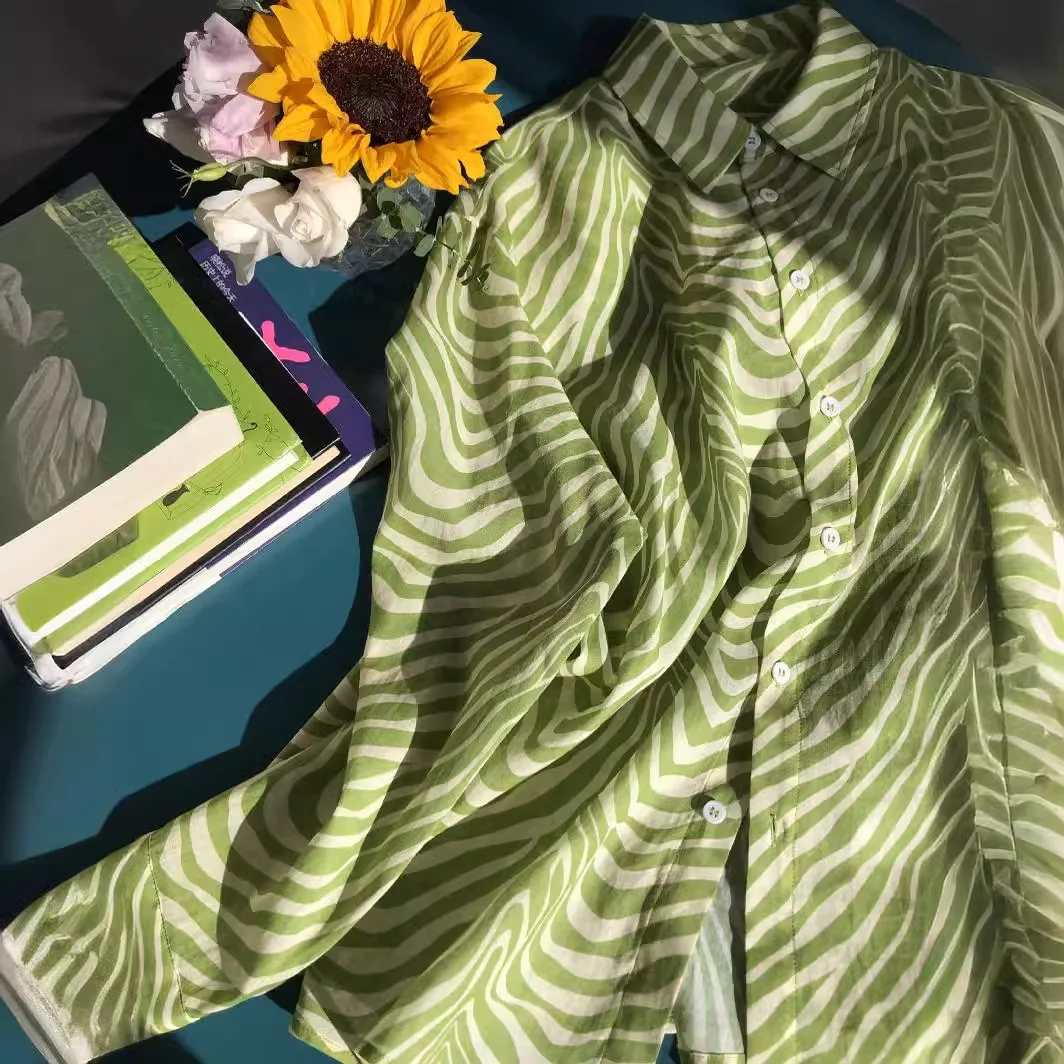 Light Green Zebra Pattern · Light Holiday Style Bright and Eye-catching, Cotton and Linen Blend Long-sleeved Shirt