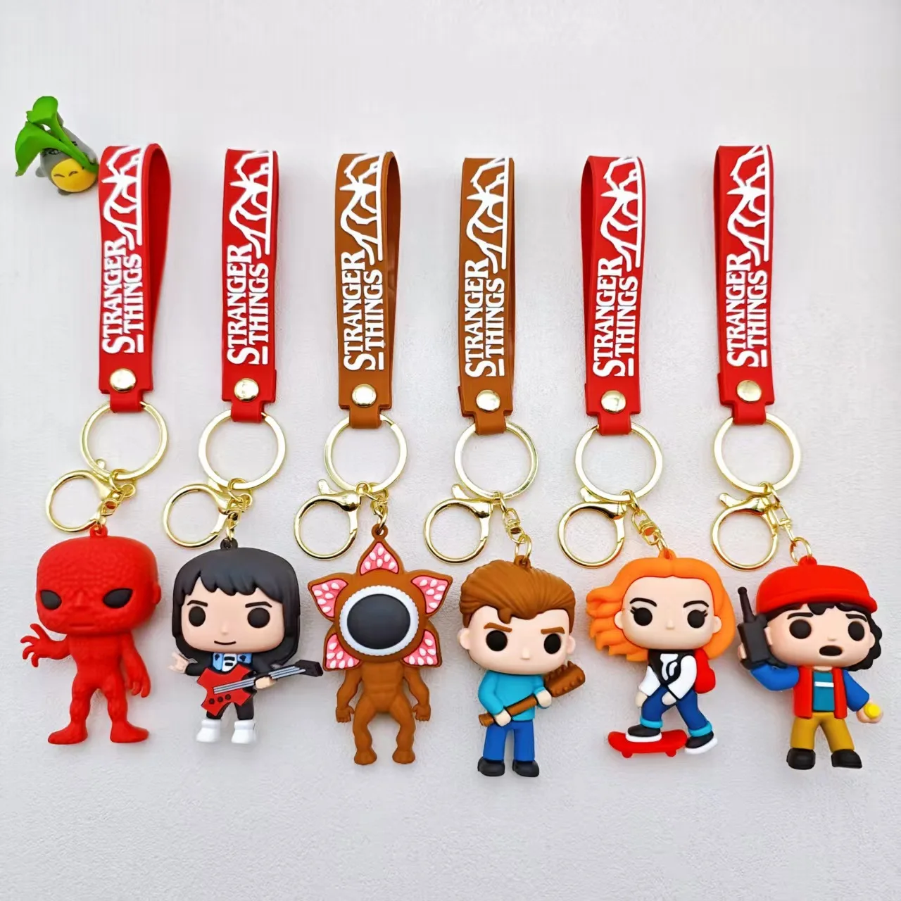 Llavero Funko Pop Pocket Pop de Stranger Things, Eleven, Robin, Barb, Steve, Dustin, Modelo de Juguete, Regalo para Adultos y Niños