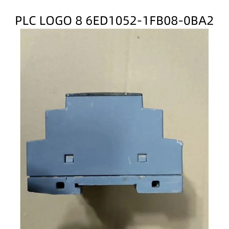 Original Second-hand 9-layer new test is 100% OK PLC LOGO 8 6ED1052-1FB08-0BA2