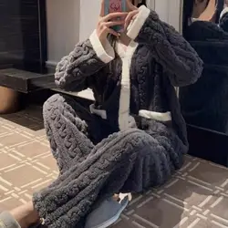 Warm thuispak Gezellige winterloungewear-set voor dames Pluche thermische pyjama met V-hals Lange mouwen Tops Wijde pijpen Broek Schattig