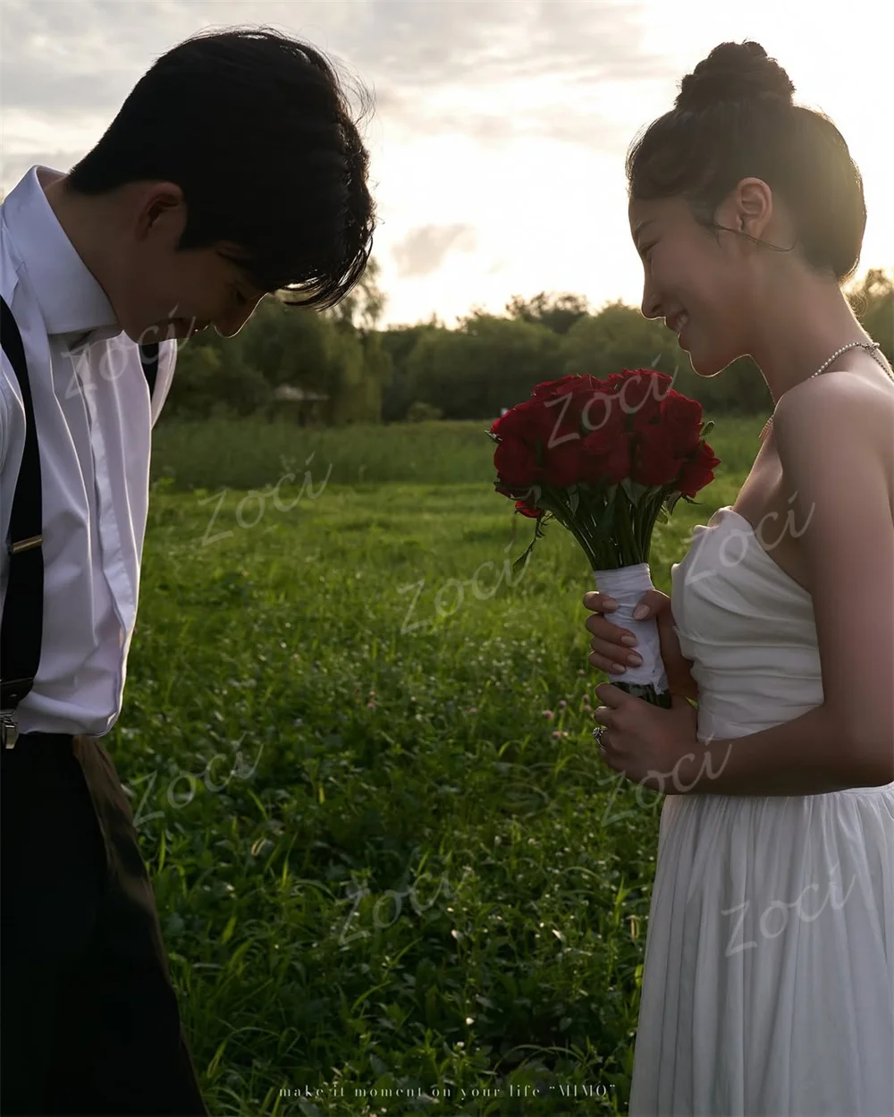 Zoci エレガントなストラップレスタフタ結婚披露宴ドレス韓国写真撮影フロアシンプルなブライダルドレスコルセットバックカスタマイズ