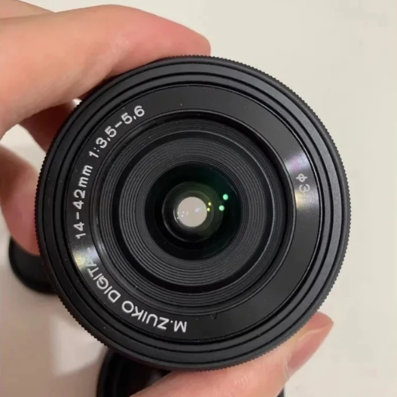Genuine 14-42 Zoom … - image