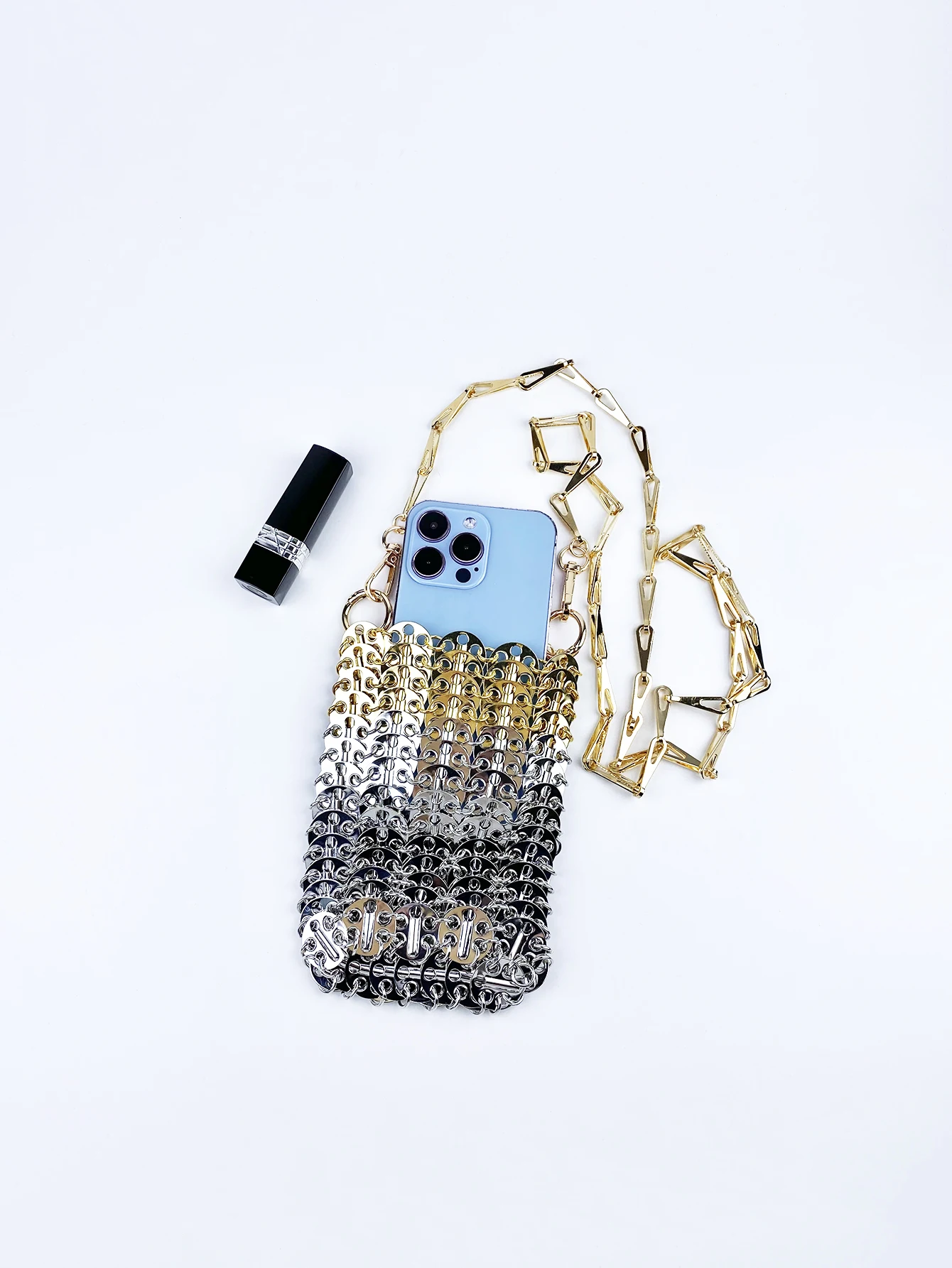 Niche Design Immortal Bag Netizens New Handmade Woven Metal Sequin Chain Mobile Phone One Shoulder Crossbody Small Bag