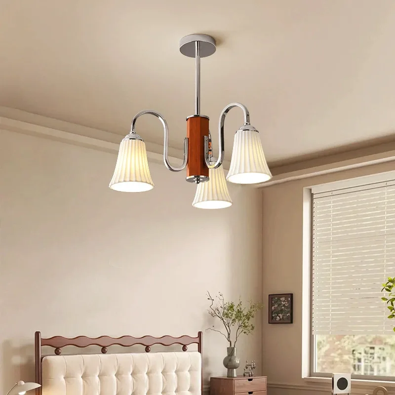 

Люстра из цельного дерева, полный спектр, трехцветный потолочный светильник, французский стиль, выставочный зал, лампы для спальни, домашний декор, подвесной светильник