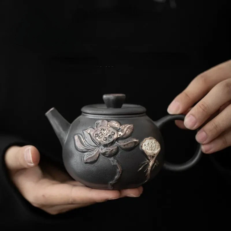 210ml Retro Hand-embossed Lotus Round Rhyme Pot Black Rough Pottery Ball Filter Teapot Is Putting Pot Kung Fu Tea Set Tea Maker