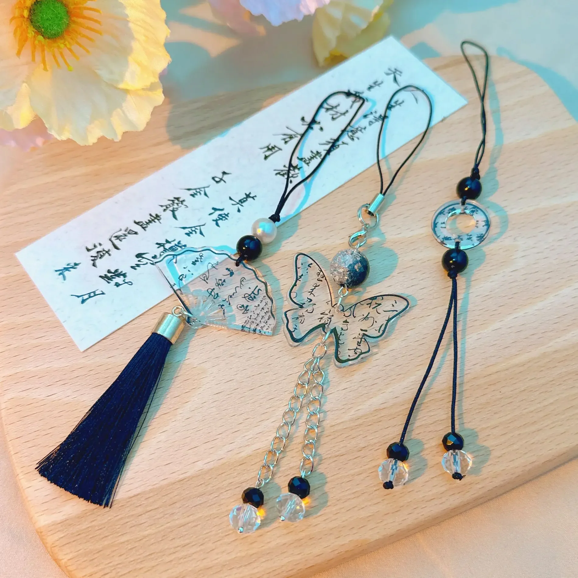 2pcs 2024 Vintage Pendant Ink Calligraphy New Chinese Mobile Phone Chain Niche Gift Creative Personality Keychain Bag Pendant