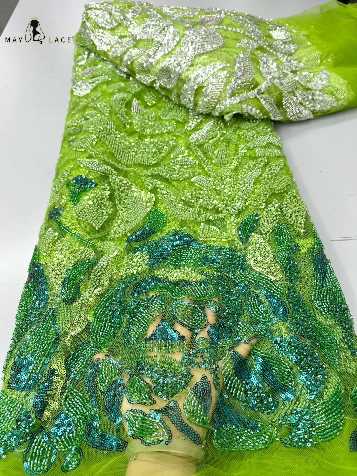 

Elegant African Nigerian Diamond Beaded Lace 2026 High-End Luxury French Sequins Mesh Lace Fabric Women Evening Dresses Party