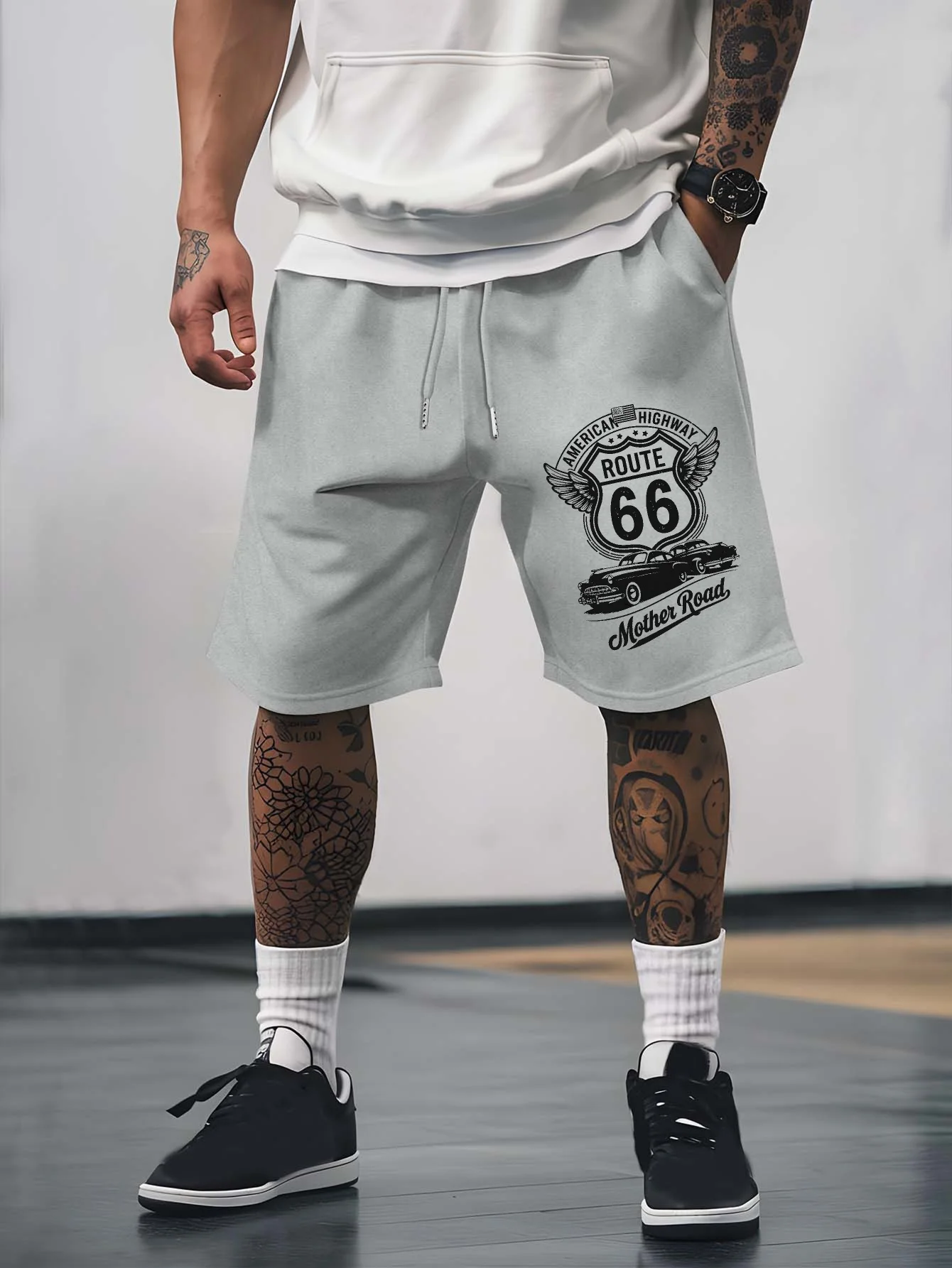 

Men's Summer Fashion Letter Print Casual Shorts Loose Fit Elastic Waistband with Drawstring Suitable for Everyday Wear